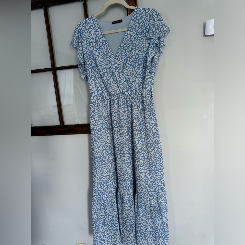 Prettygarden size large baby blue/white cheetah dress size large